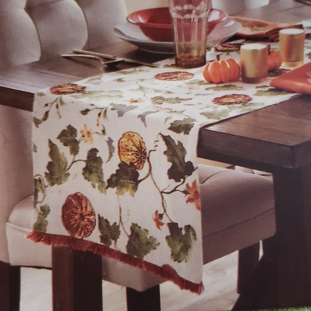 Nicole Miller Home NWT 72 x 16 Small Beaded Pumpkins with Fringe Table Runner